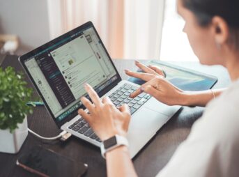 telework, technology, laptop, connection, electronic, computer, business, office, internet, work, job, female, woman, online, workplace, freelance, working, marketing, home office, job, job, job, job, job, online, online, online, marketing, marketing